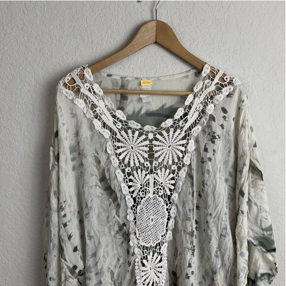 Agua Bendita Wolf Tunic, Sheer Beach Cover Up - Picture 7 of 7